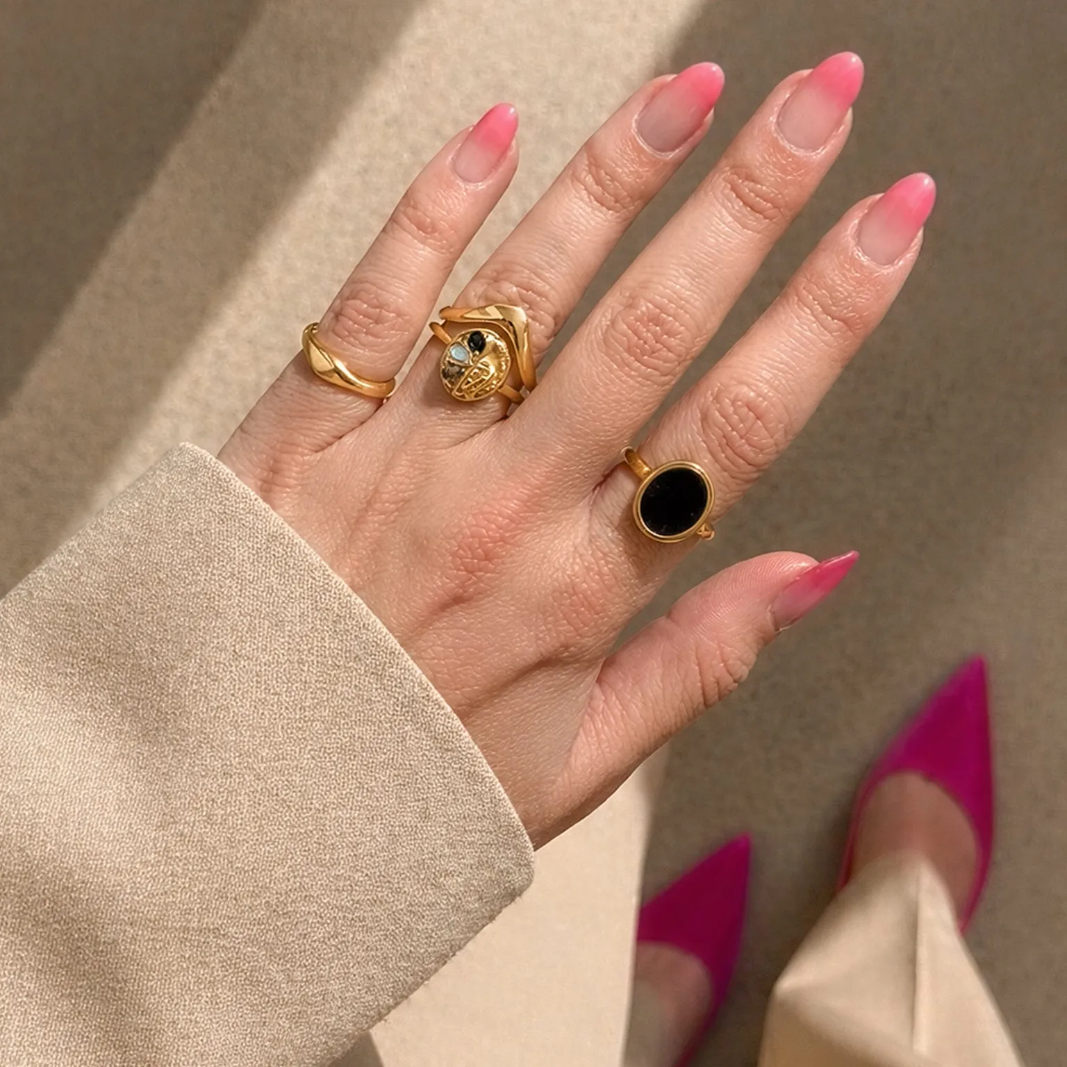 Black Onyx Ring - Enfolded